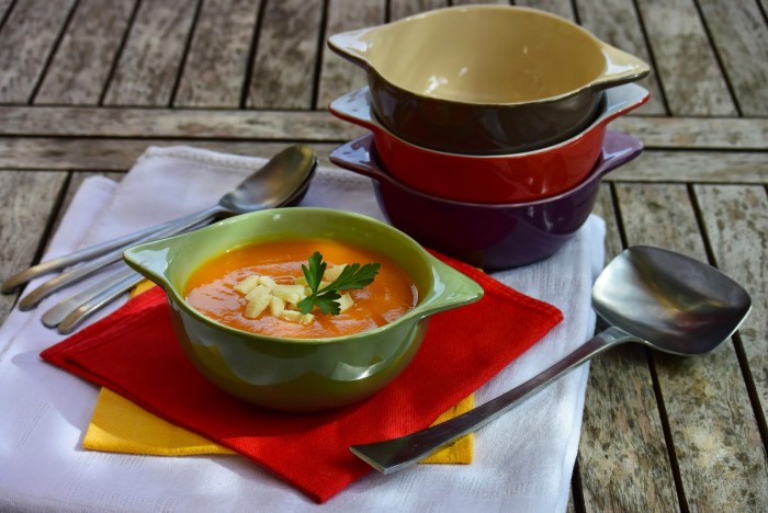 Cuisiner un velouté de Courge au Parmesan à l'aide de votre blender